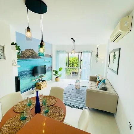 Sea View Apartament